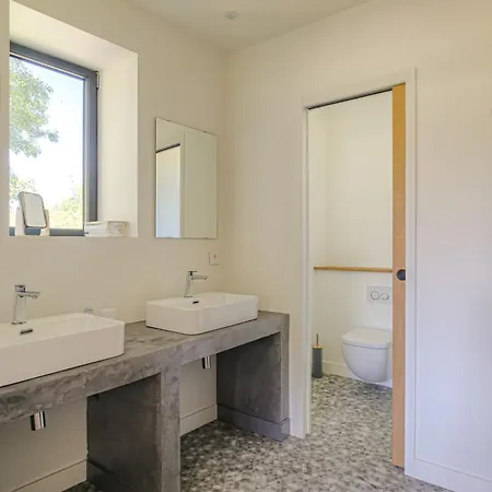 Comfort - Ancien Cuvage Des Pierres Doree Bed & Breakfast *